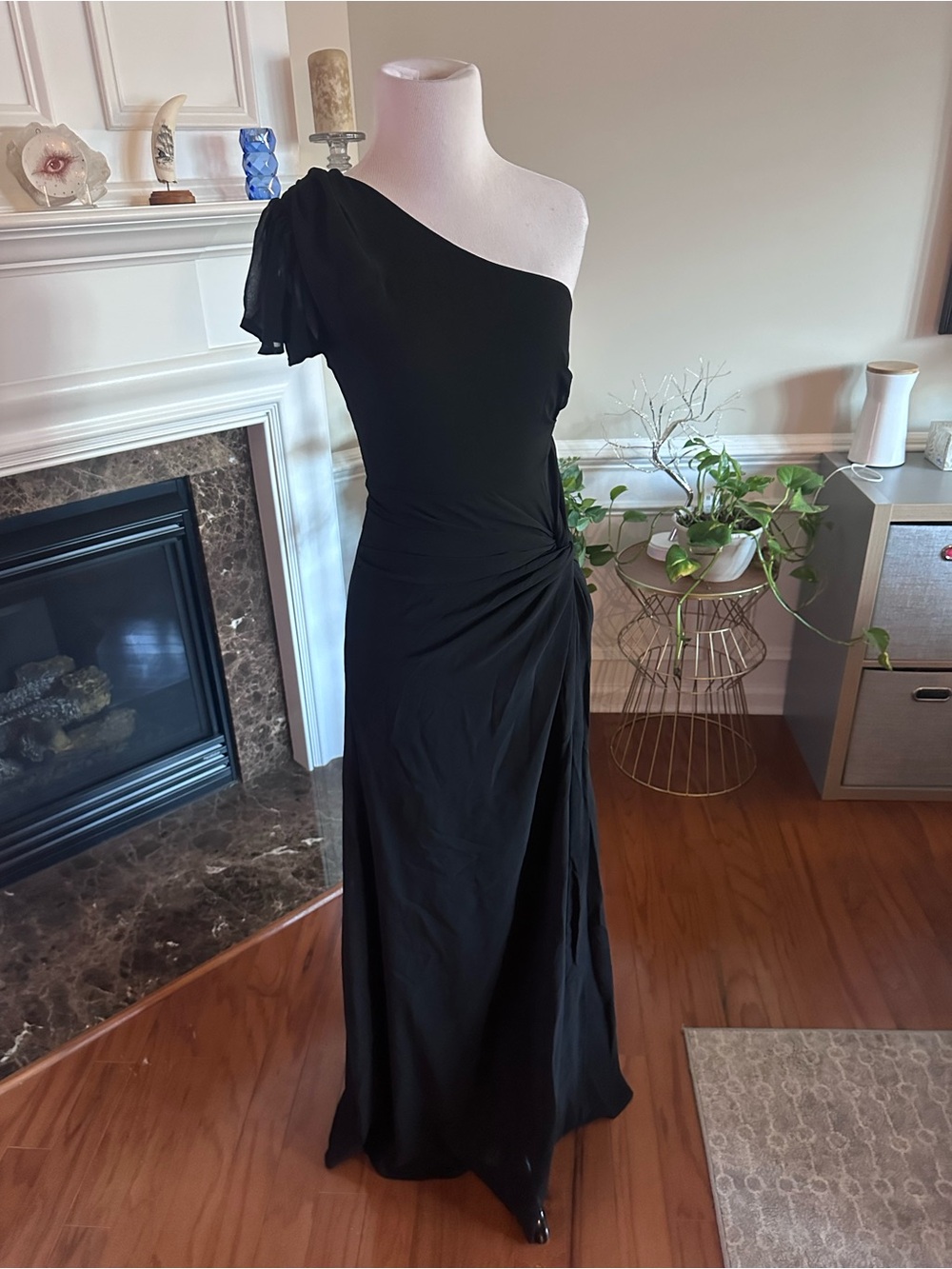 Lulu's Black One-Shoulder Evening Gown